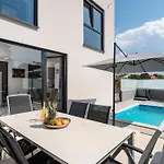 Casa Jugo By Briskva Villa Funtana
