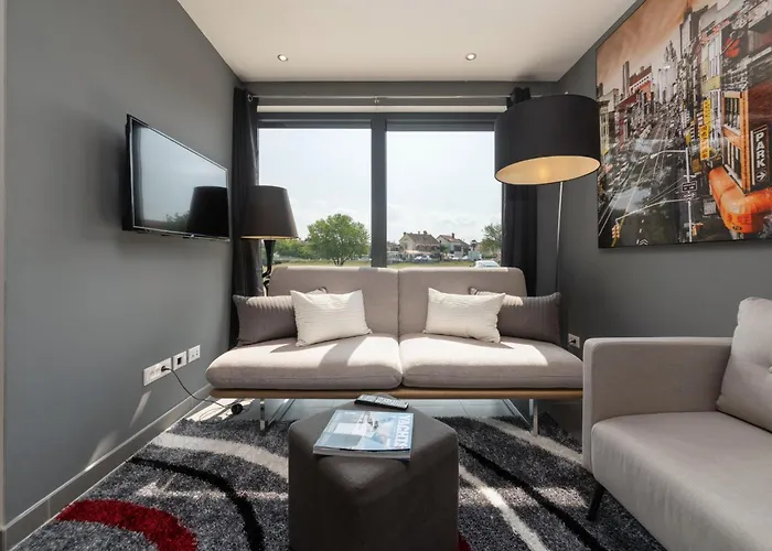 别墅 Casa Jugo By Briskva 冯塔纳